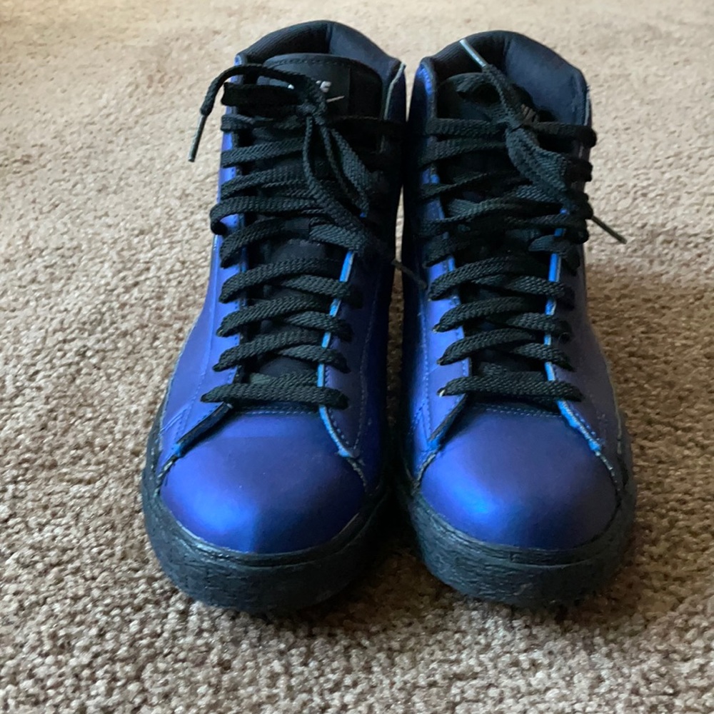 Nike Blue and Black Sneakers